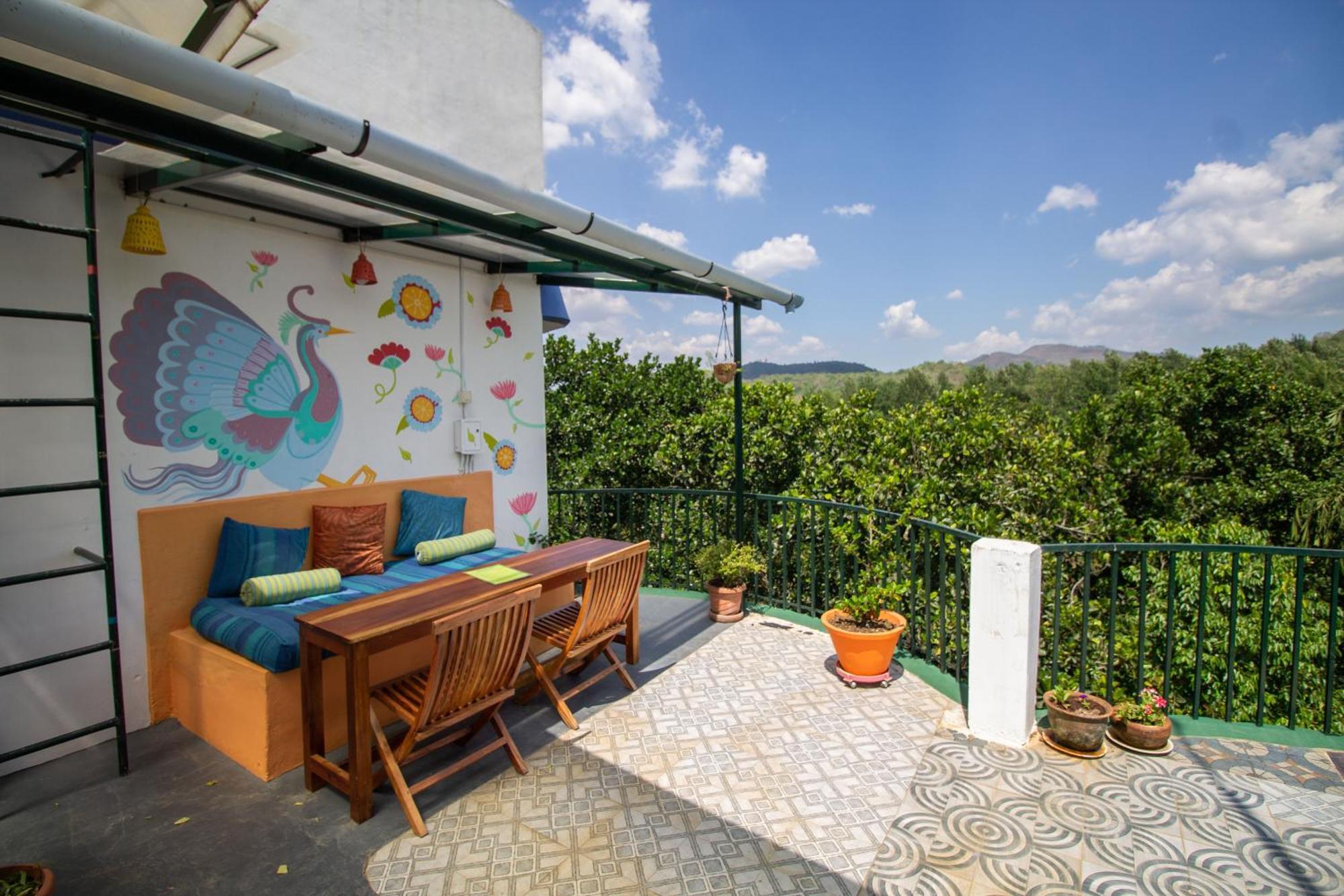 Chrissie'S Hotel Теккади Экстерьер фото